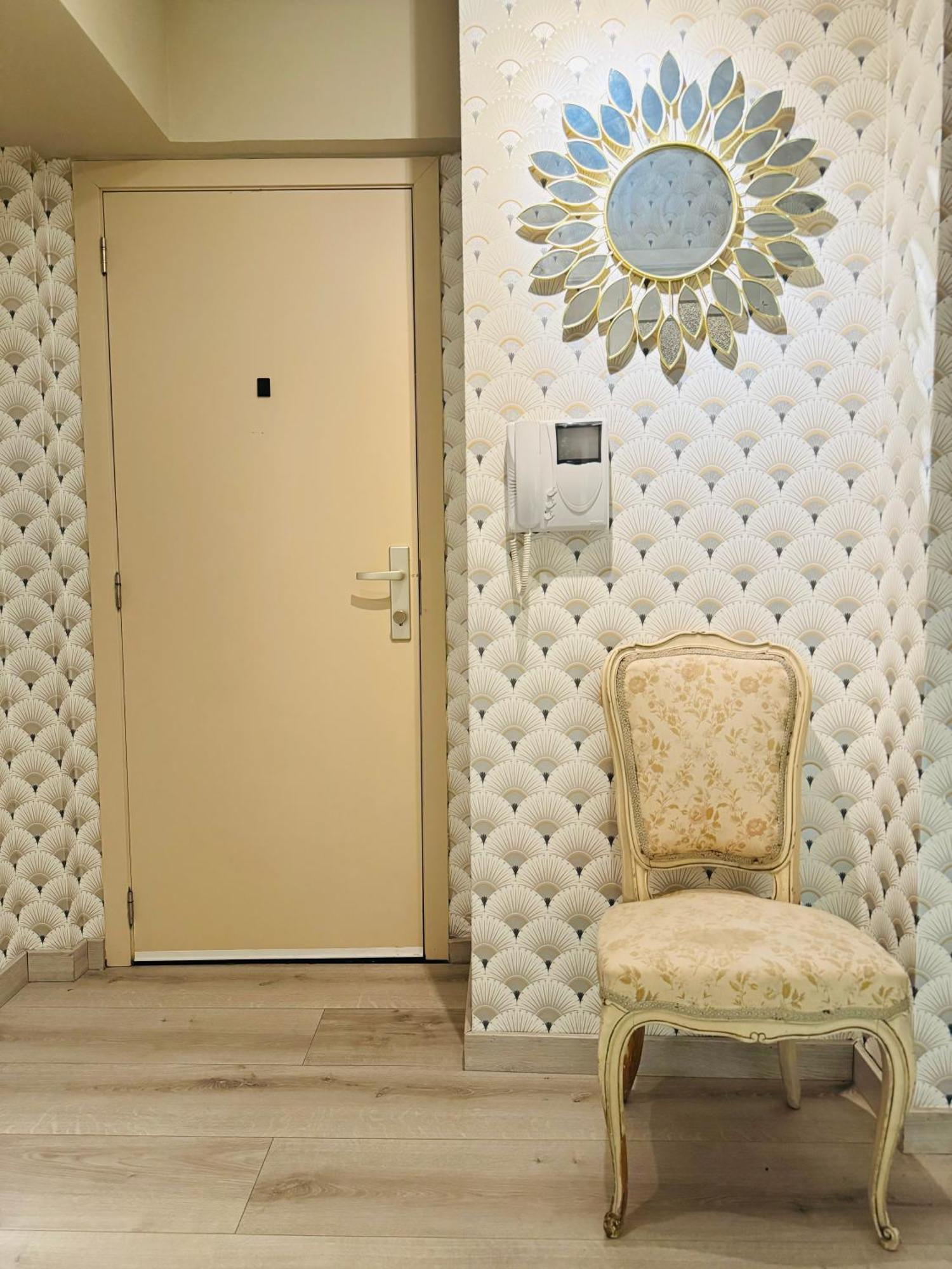 Hearth Of Brussels Gateway Apartment Luaran gambar