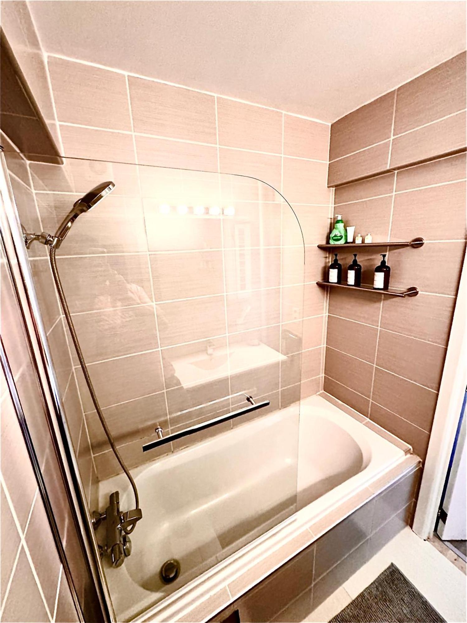 Hearth Of Brussels Gateway Apartment Luaran gambar