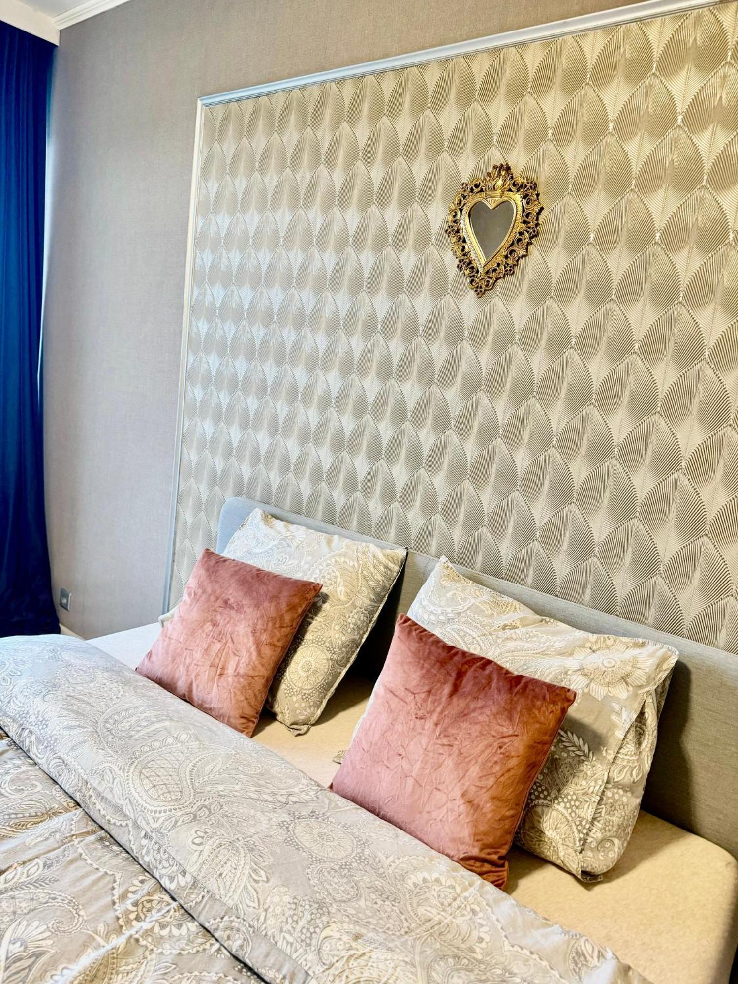 Hearth Of Brussels Gateway Apartment Luaran gambar
